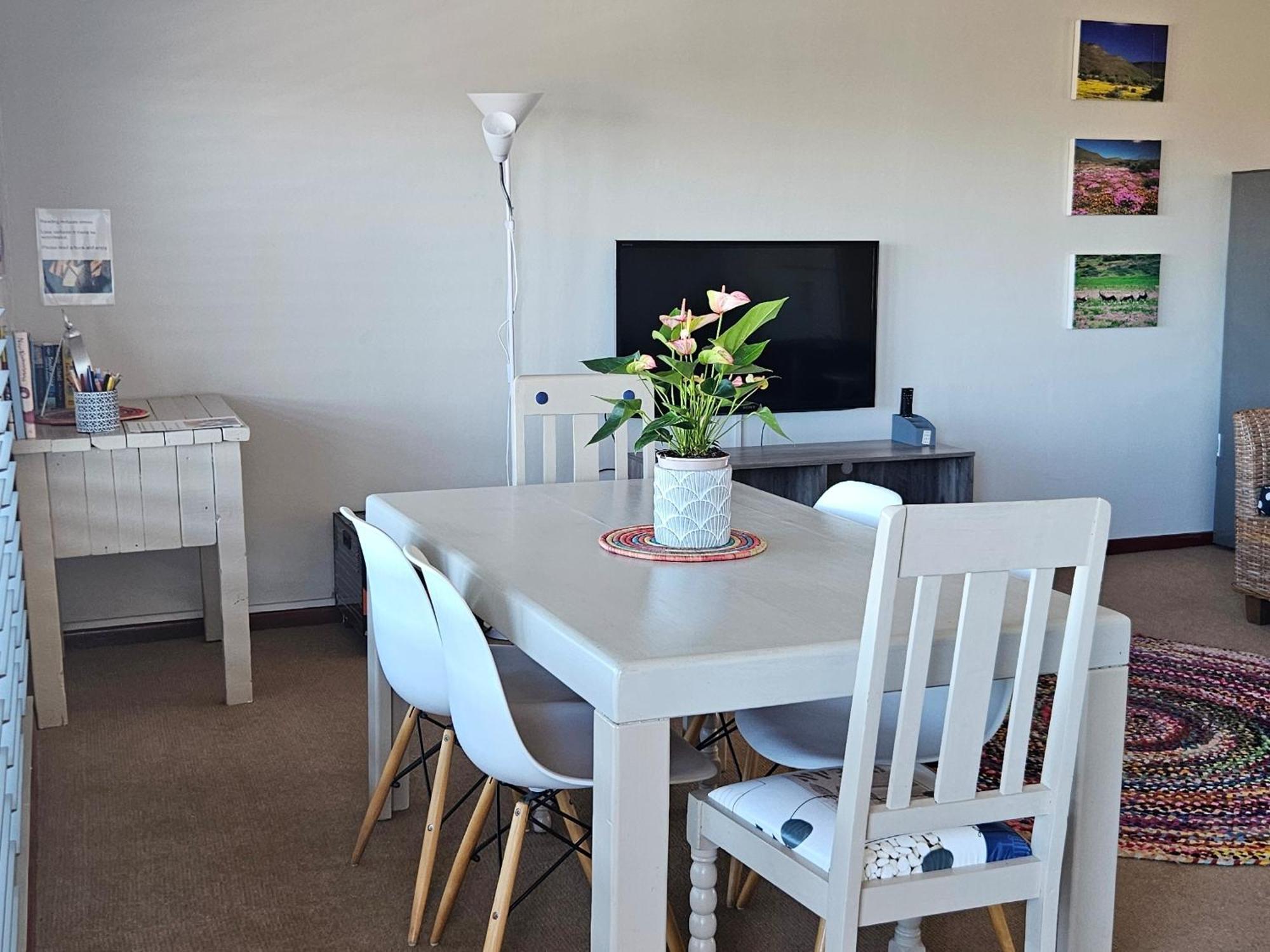 Madriko 36 Cozy Self Catering 2 Bedroom Apartment Langebaan Exterior photo